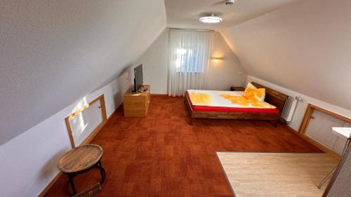 Friedrichshafen Apartment | PE Loft Central