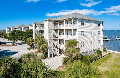Indian Beach Condo | PEACE ON THE SOUND.FUN ON THE BEACH
