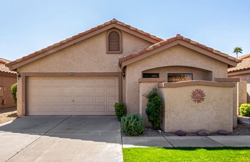 Westbrook Village House | Peaceful 3-bedroom House in Peoria, Golf Course View, Pool and Hot Tub Access