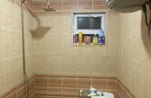 Suwailih Apartment | Peaceful and centrally-located place in the UNIVERSITY STREET.