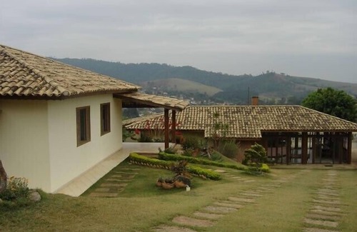 Chacaras Fernao Dias House | Peaceful and cozy farmhouse Illuminated swimming pool Sauna Barbecue Wi-Fi