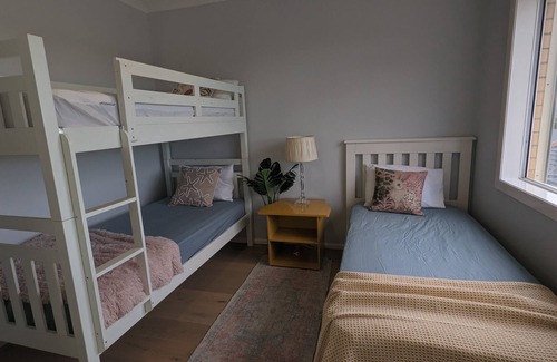 Maribyrnong House | Peaceful and tranquil while at the same time in proximity to CBD and Highpoint
