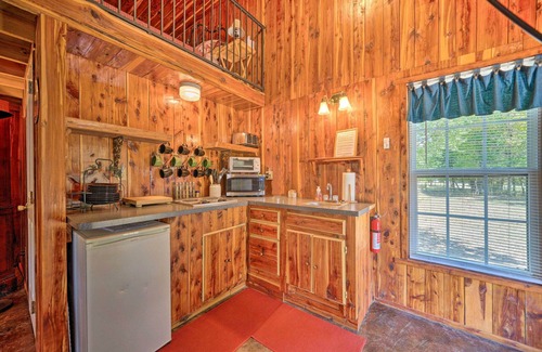 Nashoba Cabin | Peaceful 'Black Fork Cabin 1' - Fish On-Site!