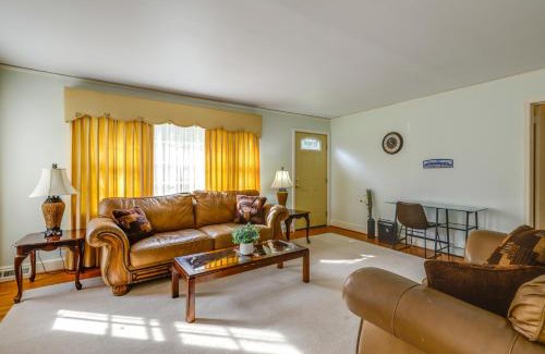 Camden House | Peaceful Camden Vacation Rental about 3 Mi to Town!