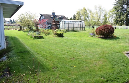 Dollar Corner House | Peaceful Country Retreat Near PDX and ILANI
