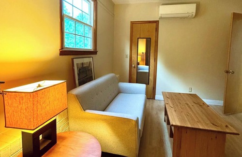 Gallatin Apartment | Peaceful Country Retreat with Modern Comforts – Minutes from Nashville