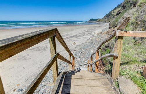 Yachats Apartment | Peaceful Fall Escape Oregon Home with Ocean View