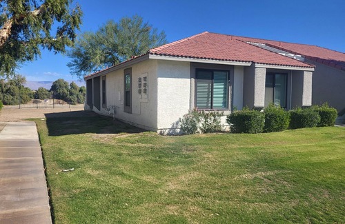 Palm Desert Condo | Peaceful in Palm Lakes. Heated pool, Spa, fitness room, gated.