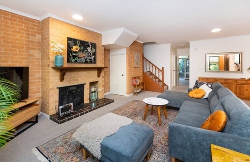 Reid House | Peaceful inner city haven