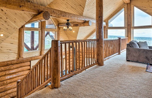 La Sal Cabin | Peaceful La Sal Cabin w/ Fire Pit & Mtn Views