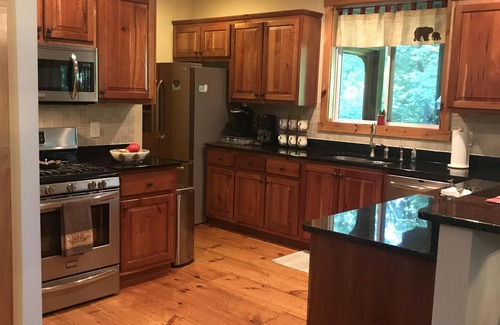 Sapphire Cabin | Peaceful Mountain Cabin