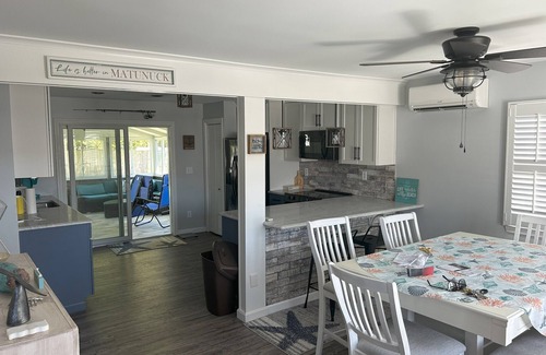 Matunuck House | Peaceful Oasis by the Sea, steps to the beach, 4 bedrooms, Central AC