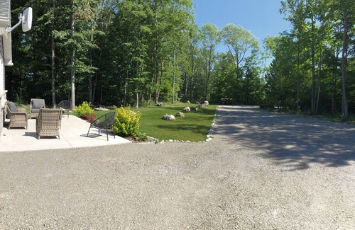 South Bruce Peninsula House | Peaceful Oasis welcomes everyone
