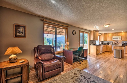 Washougal House | Peaceful, Pet-Friendly Washougal Paradise!