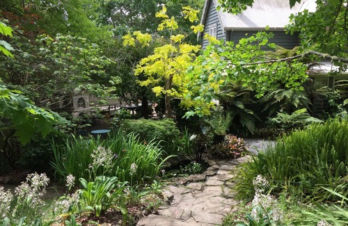 Wheki Valley House | Peaceful, private, stylish rural retreat.French inspired, light, airy, spacious.