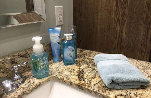 Winnipeg Apartment | Peaceful, private suite, with a separate entrance, in Winnipeg.