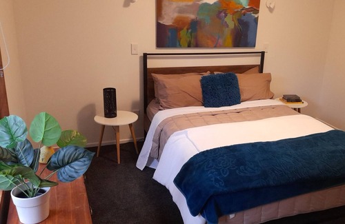 Whangaripo House | Peaceful retreat: 6mins from Matakana