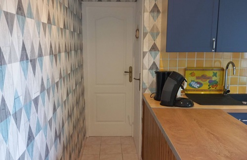 Wailly-Beaucamp House | Peaceful retreat with garden, terrace, WiFi & private parking (3 guests)
