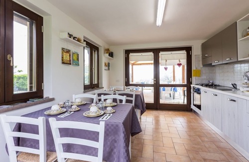 Cannara Villa | Peaceful rural countryhouse with pool close to Assisi
