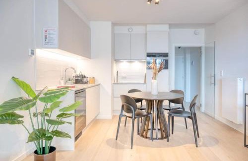 Ostend Apartment | Peaceful Studio Getaway in Ostend