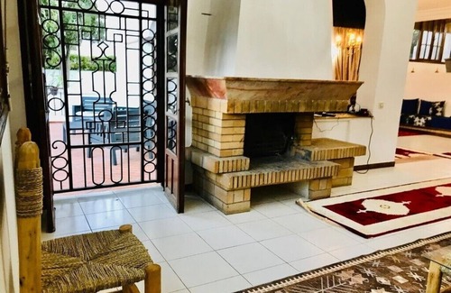 Malabata Villa | Peaceful Villa Retreat Near the Sea and City Center