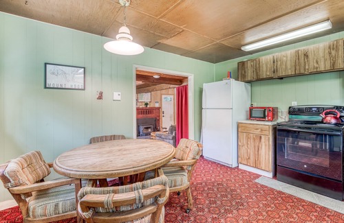 Mount Hood Village Cabin | Peaceful waterfront cabin with woodstove, spacious deck, & grill - dog friendly