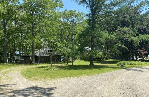 Cushing House | Peacefull house on the water