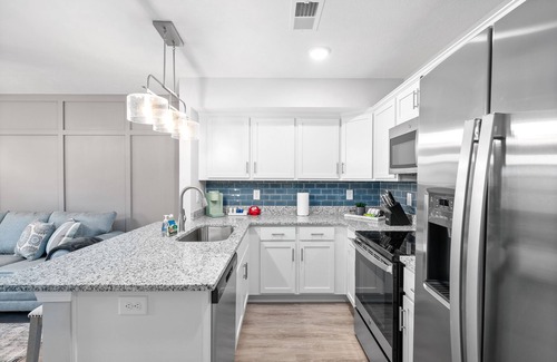 Clarksville House | Peachers Place Townhomes (1000 Henry Place Blvd, #908) | Close to Ft. Campbell