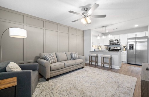 Clarksville House | Peachers Place Townhomes (1000 Henry Place Blvd, #908) | Close to Ft. Campbell