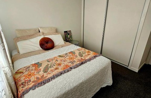 Lake Hayes House | Peak to Pad in 25 Minutes