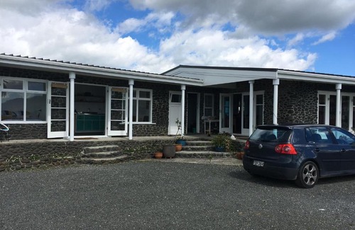 Whakatiwai Apartment | Pearl of Whakatiwai