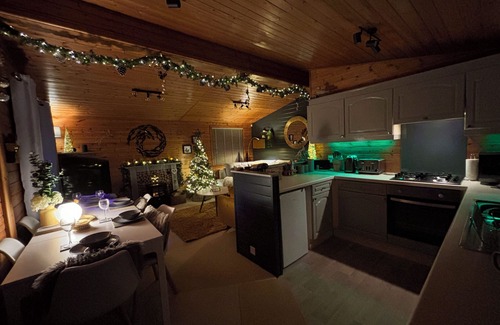 New Forest District Cabin | Pebble Lodge Boutique Retreat Shorefields Country Park Milford on Sea New Forest