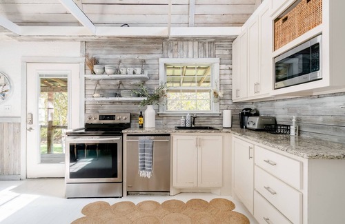 Blanco House | Pecan Tree House at Happiness Ranch | Rustic Charm with Modern Furnishings