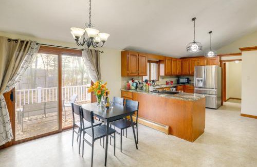 Salem House | Peek-a-Boo Lake Views and Yard Windham Home