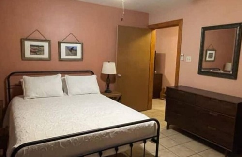 Lasara Apartment | Peek-a-Moo Apt w/patio, paddle boating