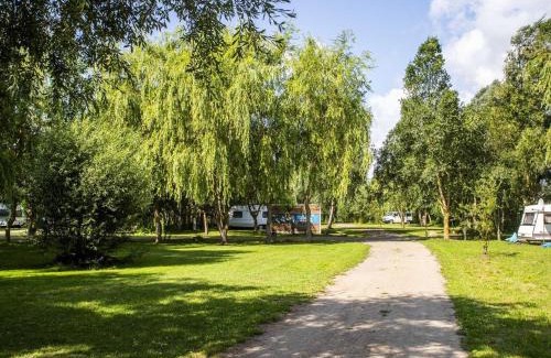 Neukalen Apartment | Peenecamp Neukalen, Campingplatz