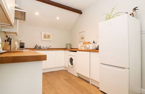Moreton-in-Marsh Cottage | Peewit Barn