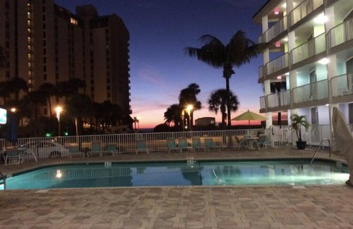 Clearwater Beach Condo | Pelican Pointe 420 - 4 Minute Walk to the Beach