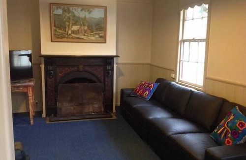 Beechworth House | Pemberton - Self contained house