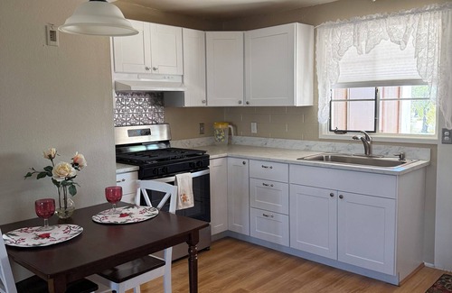 Green Valley Condo | Pena Full-time rental 55 + community nWalk to the mall, restaurant, Walgreens
