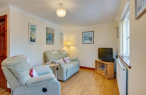 Robeston Wathen House | Penfeidr Cottage