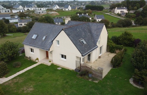 Saint-Pabu Ski Chalet | PENN AR ROZ - Large house PWD access near the sea