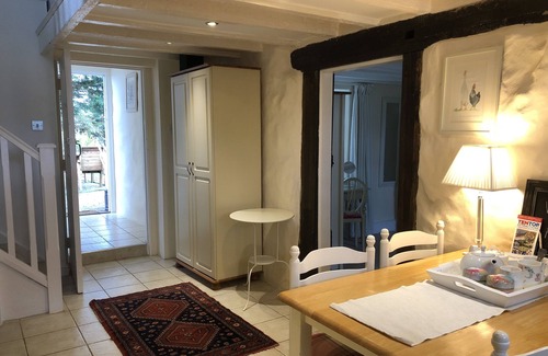 Llanfairpwllgwyngyll Cottage | Penrhyn Mawr Cottage - Peace and Quiet with beautiful views.