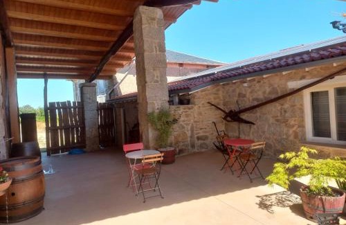 A Teixeira House | Pensión O Corazón da Ribeira Sacra