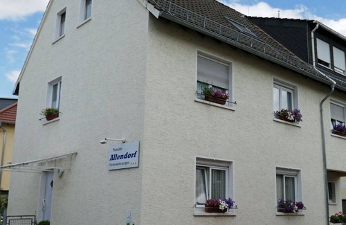 Oestrich-Winkel Bed & Breakfast | Pension-Allendorf