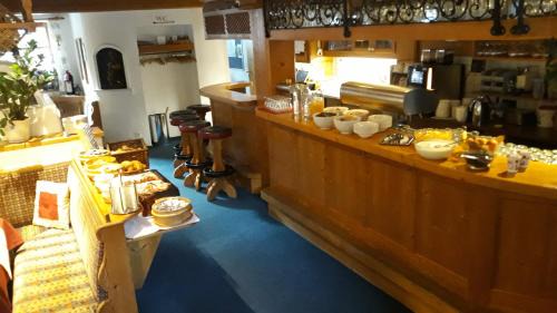 Partenen House | Pension Backstuba