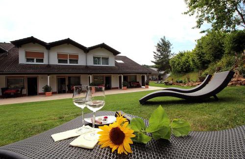 Annweiler am Trifels Bed & Breakfast | Pension Bergterrasse
