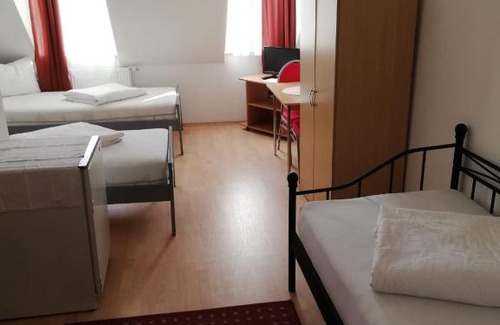 Nordost Bed & Breakfast | Pension Feldschlössl