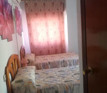 Puerto de Mazarron House | Pension La Linea