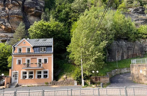 Hrensko House | PENSION POD SKALOU
